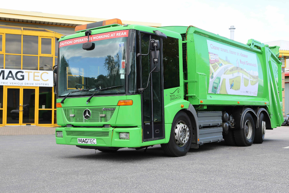 Recycled electric bin lorry trial in Greenwich